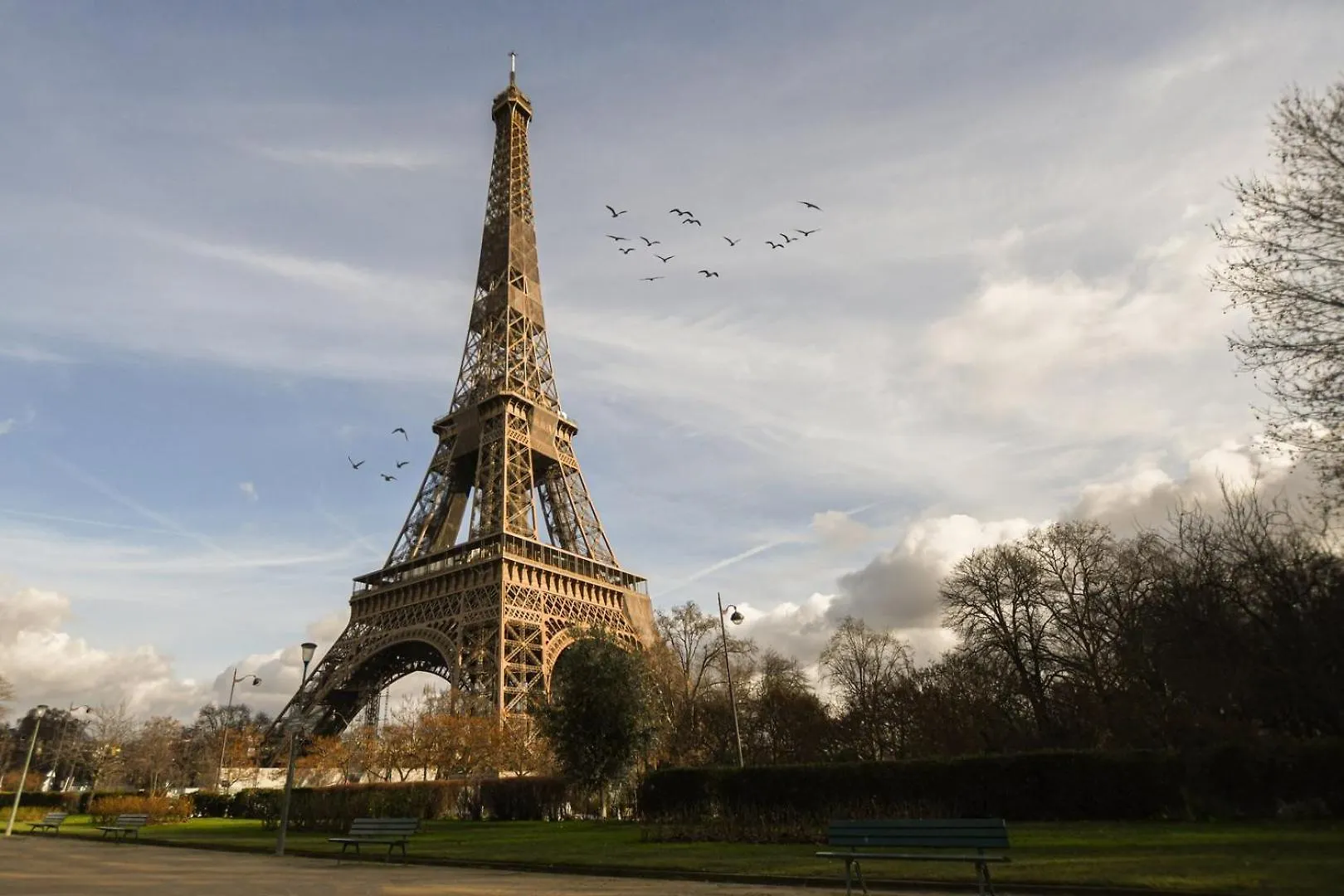 Modern Family Next To The Eiffel Tower Apartment Paris